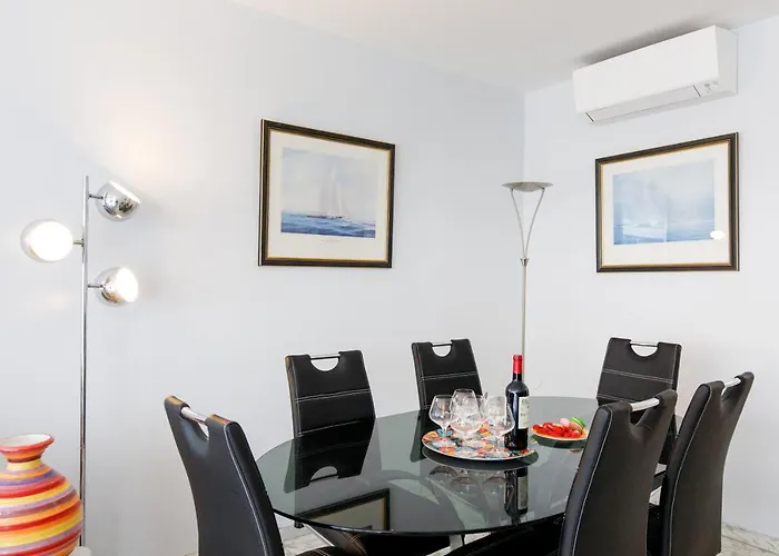 Apartmán Palm 3 *